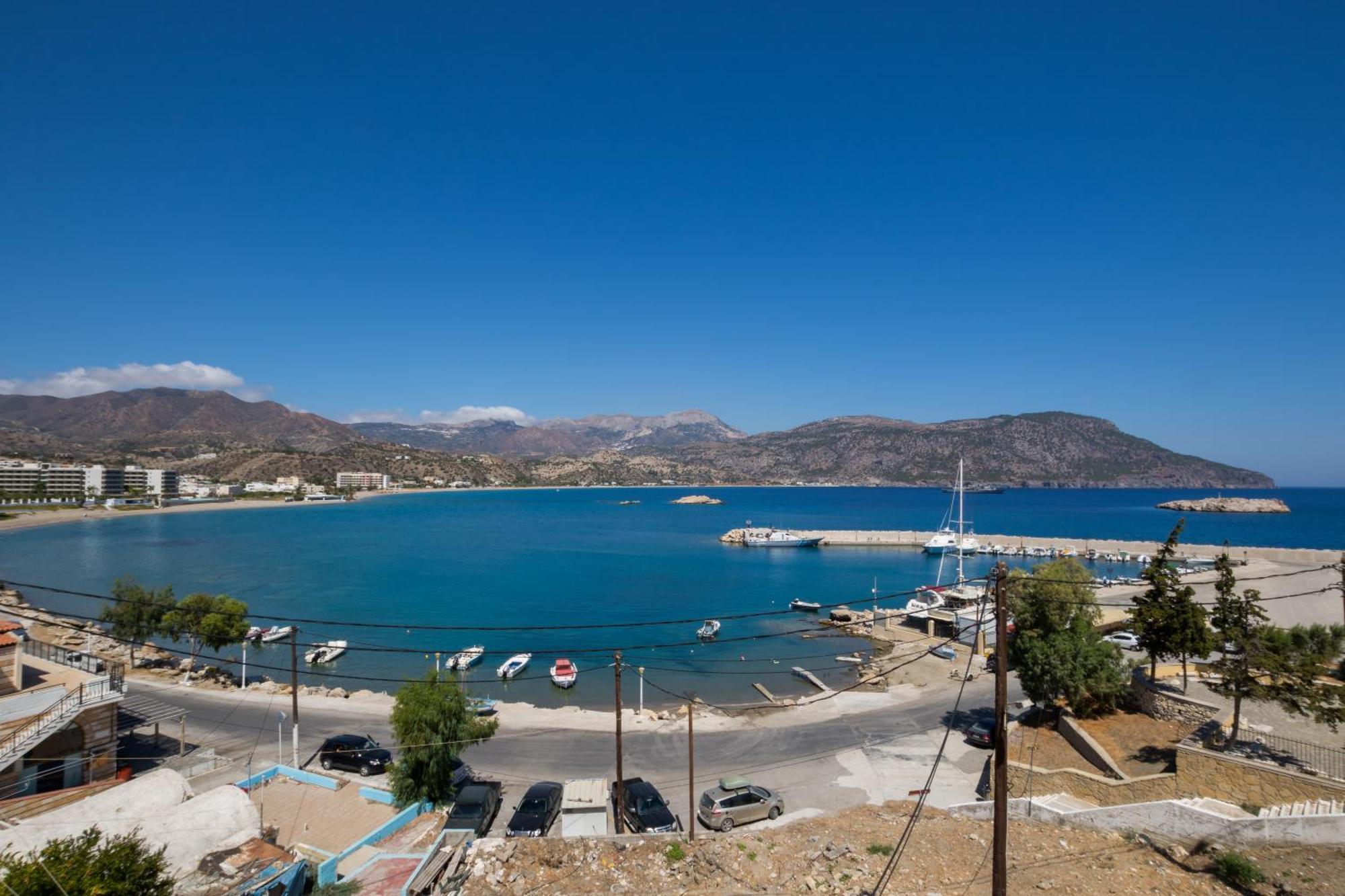 Olia Boutique Apartments Karpathos Exterior photo